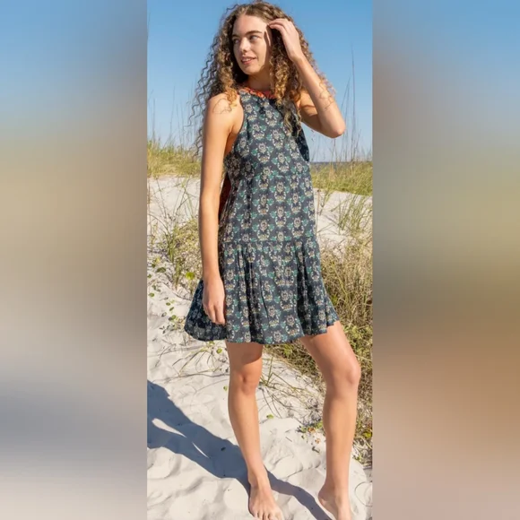 Natural Life NWT Size M. Floral Halter Dress with Tie - Picture 2 of 4